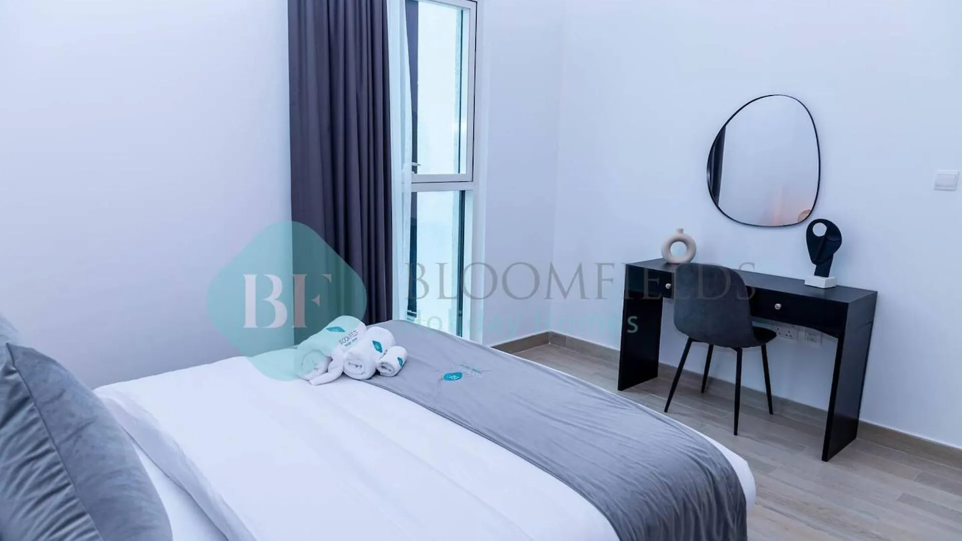 Bloomfields Elegant 1Br In Waters Edge Yas Island Lägenhet Abu Dhabi