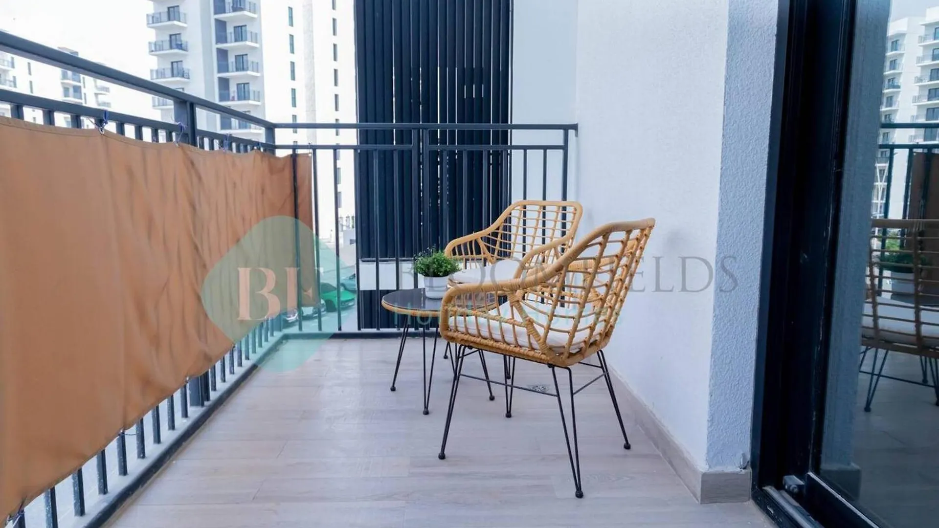 Bloomfields Elegant 1Br In Waters Edge Yas Island Lägenhet Abu Dhabi